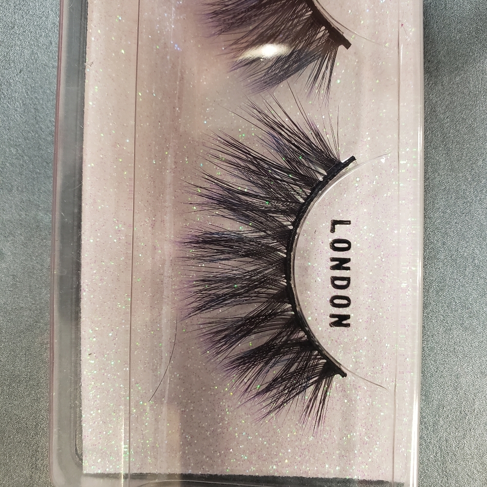 Eyelashes